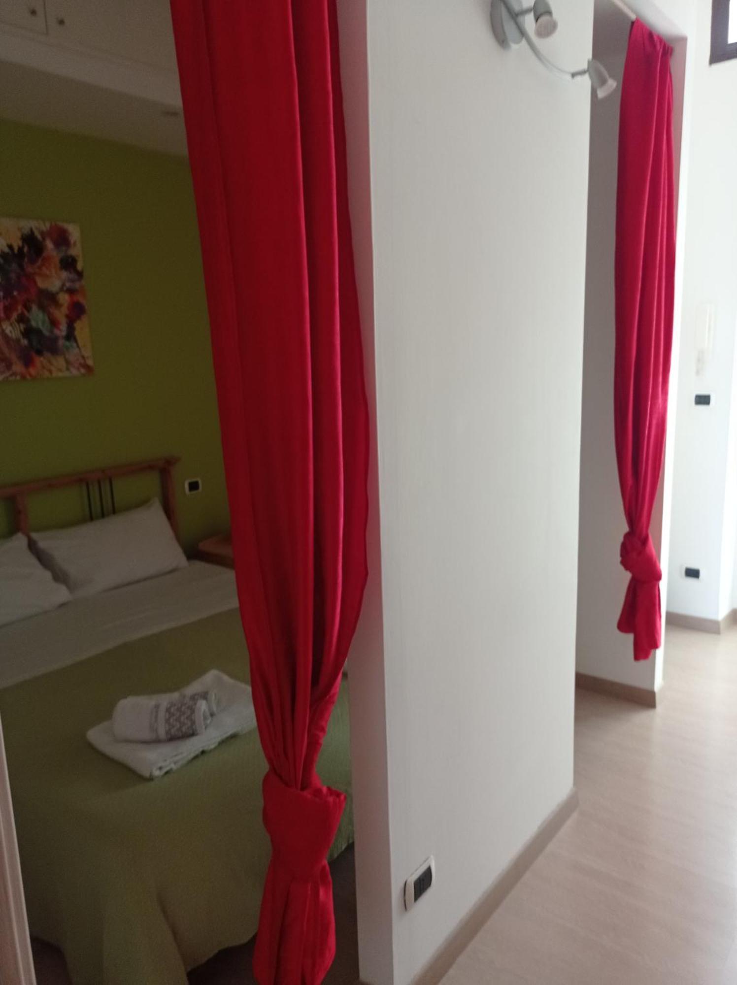 Apartament Palazzo Dei Tabacchi Bari Zewnętrze zdjęcie